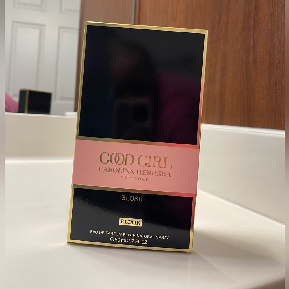 Carolina Herrera Good Girl Perfume